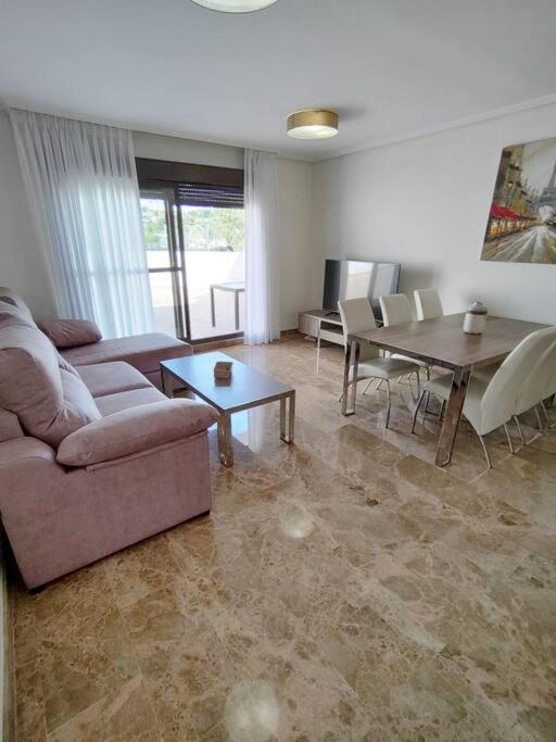 Full Apartment With Private Pool 에스테포나 외부 사진